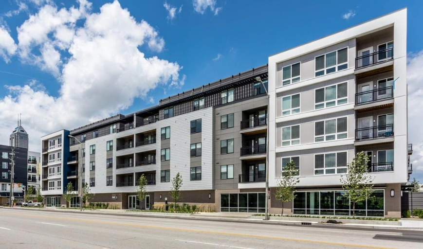 Modern CozySuites Studio Apartment, Marion