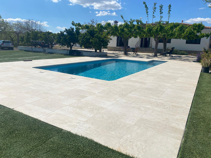 Swimming pool 4, Mas Les Oliveres, Tarragona
