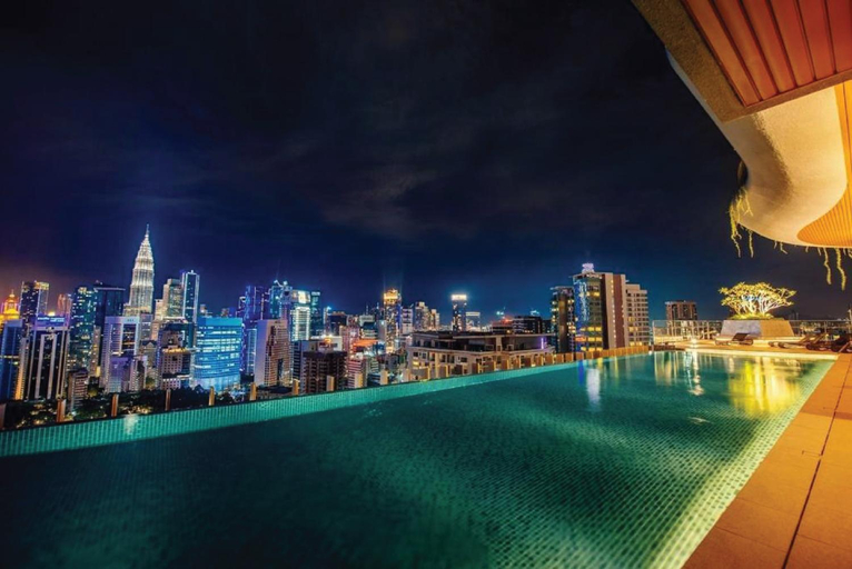 Sport & Beauty 2, Infinity Pool Ceylonz Suites KLCC, Kuala Lumpur