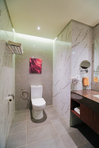 Bathroom 7