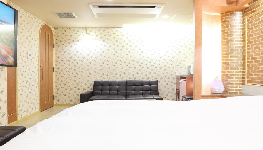 Bedroom 2, HOTEL MINT HOUSE -RESORT AND RELAXATION- (Adults Only), Mihama