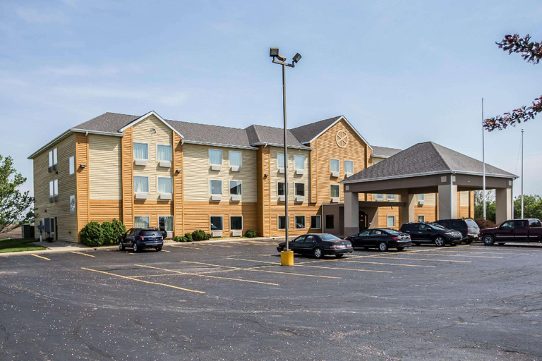 Exterior & Views 2, Quality Inn & Suites Mendota near I-39, La Salle