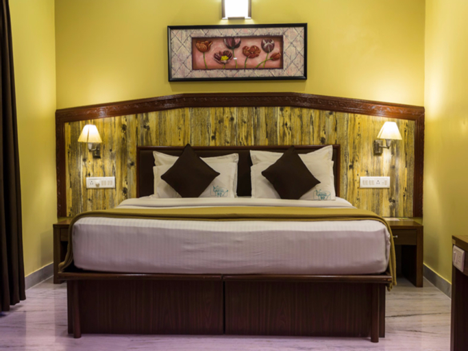 Bedroom 2, Hotel Chennai Gate - Egmore, Chennai