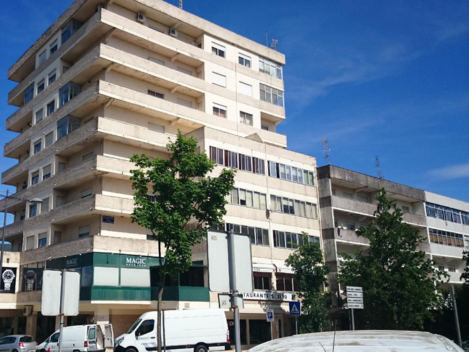 Others 4, Residencial S. Giao, Valença