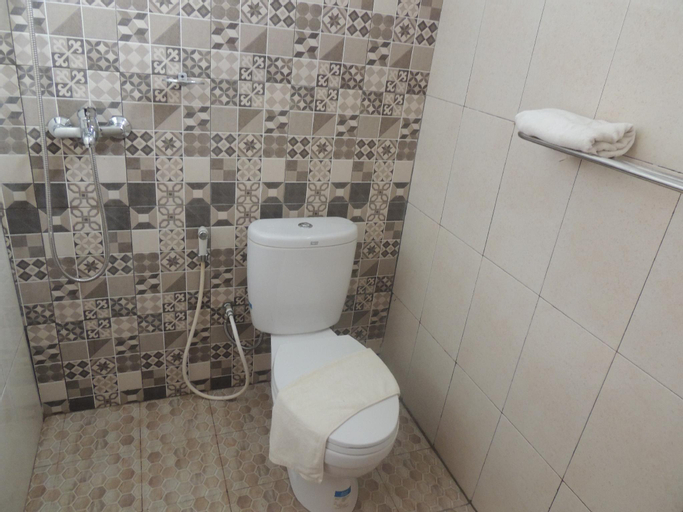 Bathroom 26