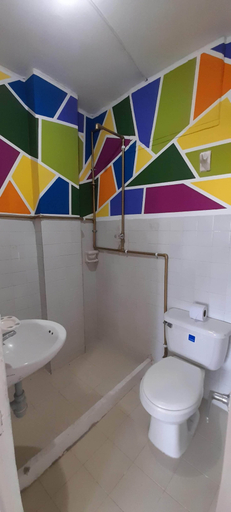 Bathroom 5, panamerican hostel, Santa Marta (Dist. Esp.)