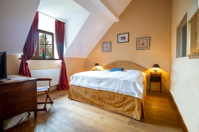 Others 5, Schlossgasthof & Hotel Rosenburg, Horn