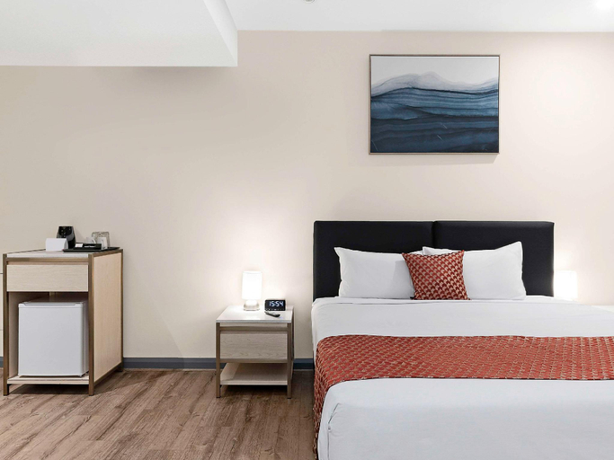 Bedroom 27