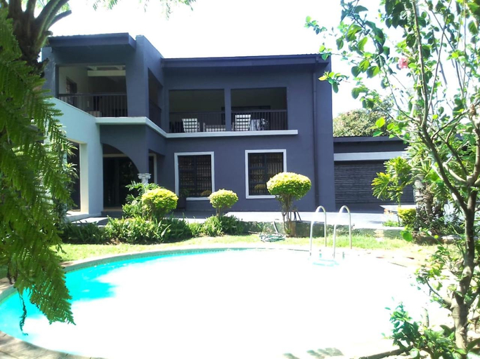 Others 4, Chasba Airbnb, Bojanala