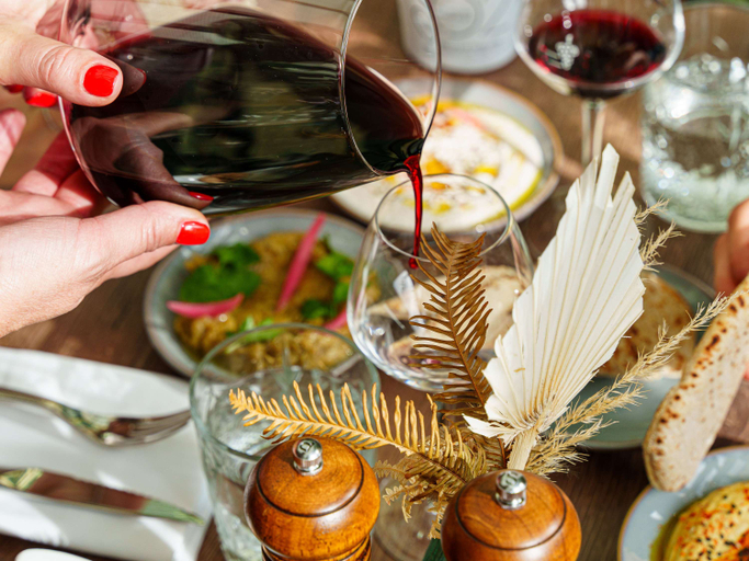 Food & Drinks