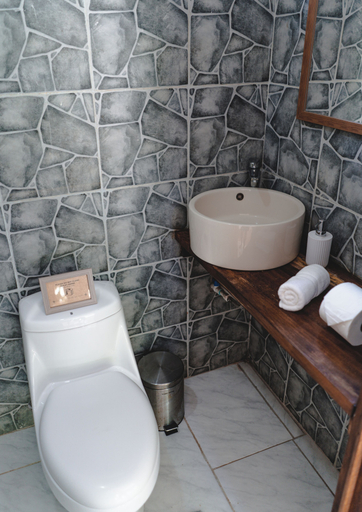 Bathroom 3, Cuatro Vientos Costa Rica, Puntarenas