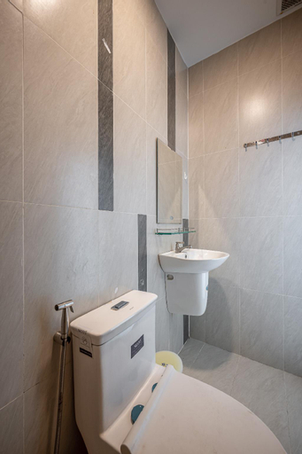 Bathroom 1