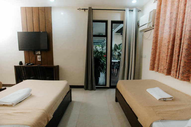 Bedroom 16