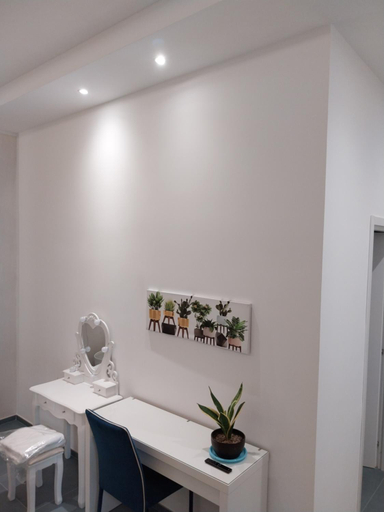 Others 5, Suite al Borgo, Caserta
