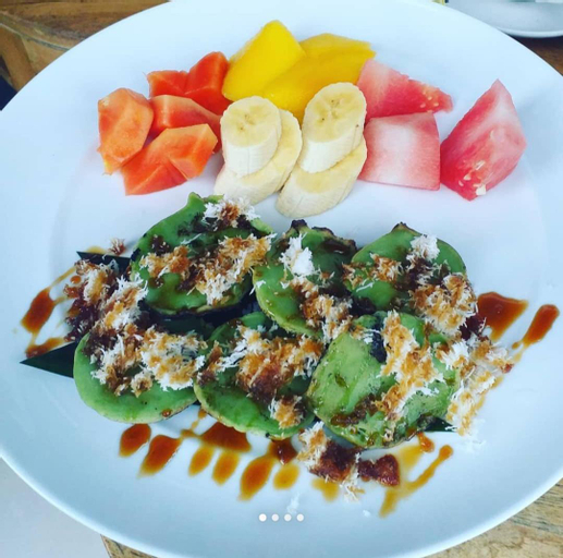 Food & Drinks 4, Vin vin, Gianyar