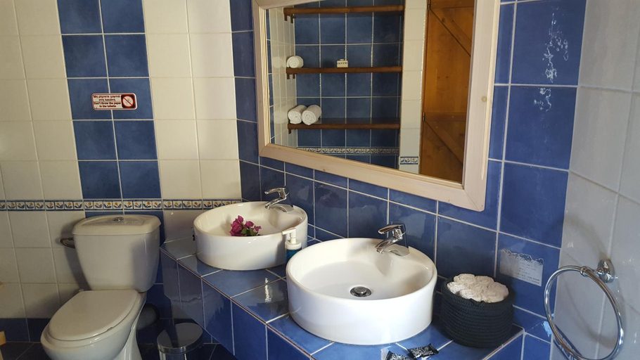 Bathroom 4, Danai villa, Thessaly