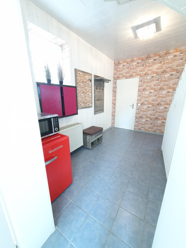 Others 5, Gemutliches Zimmer mit eigenem Bad und Kuche, Rhein-Sieg-Kreis