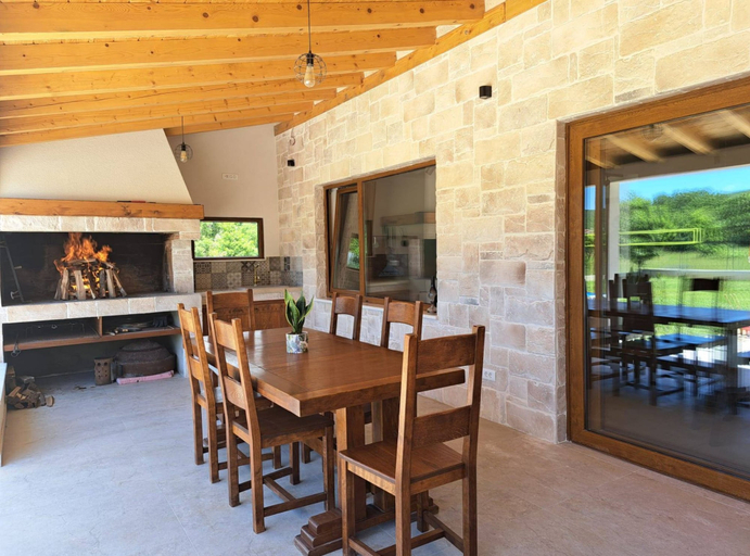 Food & Drinks, Tranquil Holiday Home With Pool, Garden, and Playground in a Peaceful Countryside Setting, Sinj