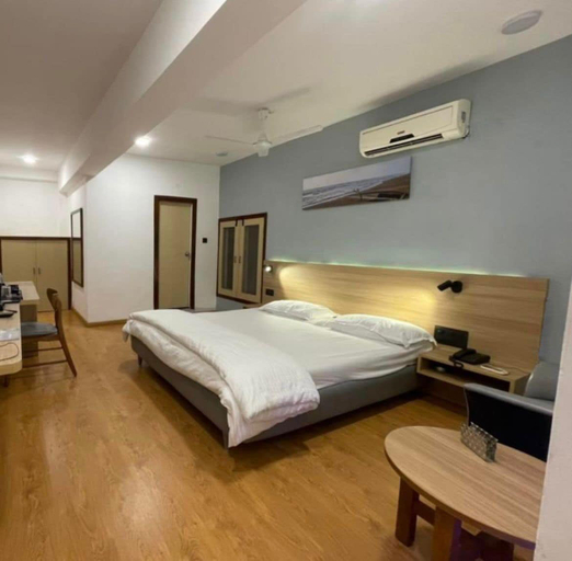 Bedroom 2, Hotel Bengal International, Darjiling