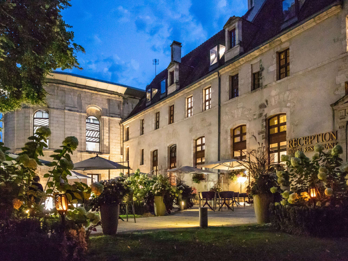 Exterior & Views 2, Hôtel de Bourbon Mercure Bourges Hotel, Cher