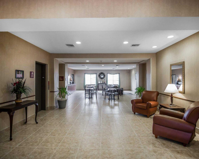 Public Area 2, Rodeway Inn & Suites Salina South, Saline