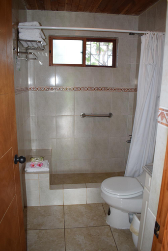 Bathroom 3, Marae - Cabanas Premium, ísla de Pascua