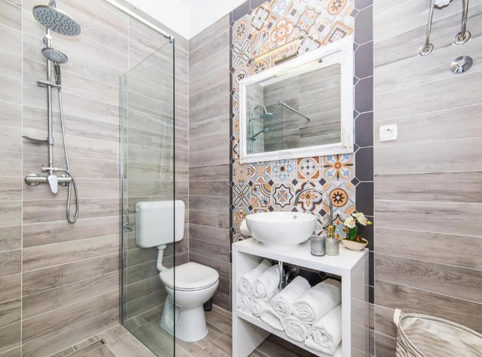 Bathroom 3, Charming Villa With Outdoor Pool, Bbq, and Sun Deck in Tranquil Kaštela Area, Kaštela