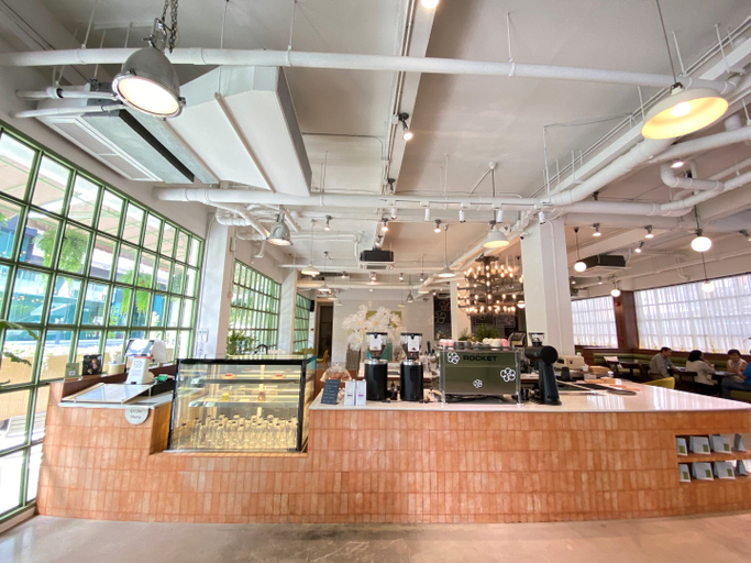 Food & Drinks 5, Beat Hotel Bangkok, Wattana