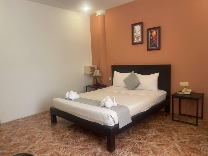 Bedroom 8