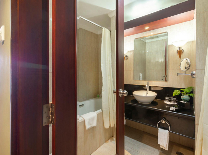 Bathroom 5