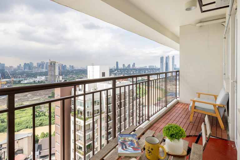 Others 5, Make Yourself Feel At Home in 2Bedroom, Pasig City
