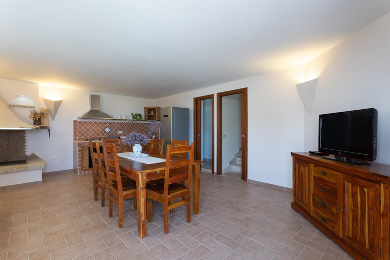 Kitchen 3, Villa the Queen, Nuoro