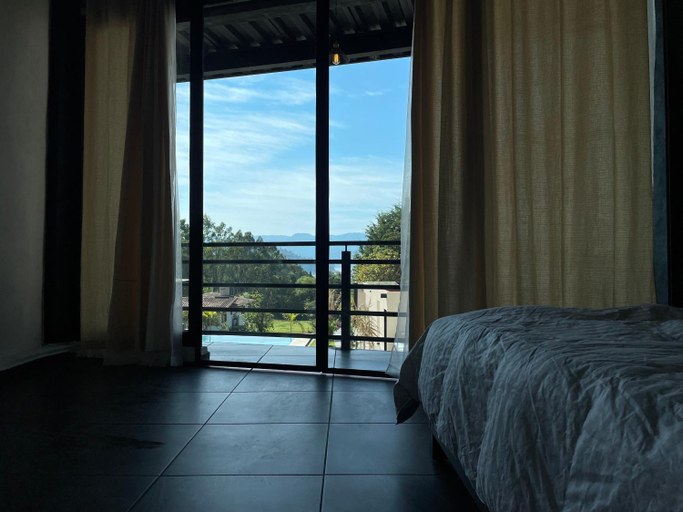 Others 3, DPJ HOTEL, Valle de Bravo