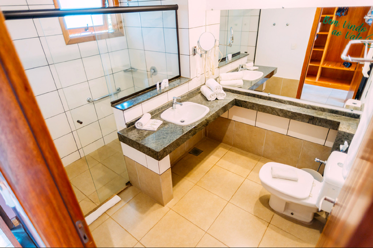 Bathroom, Fazenda Vale Da Mantiqueira, Virgínia