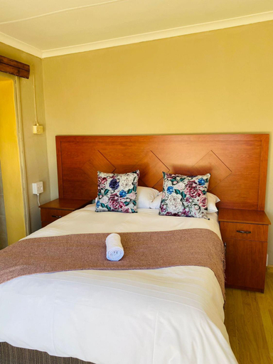 Others 2, Mercy Land Guesthouse, Alfred Nzo