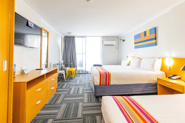 Bedroom 12