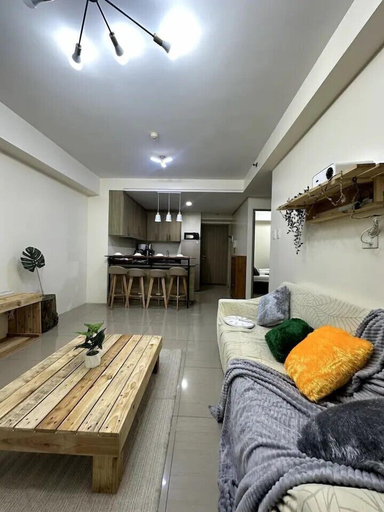 Others 5, House of Wu, Pasay City