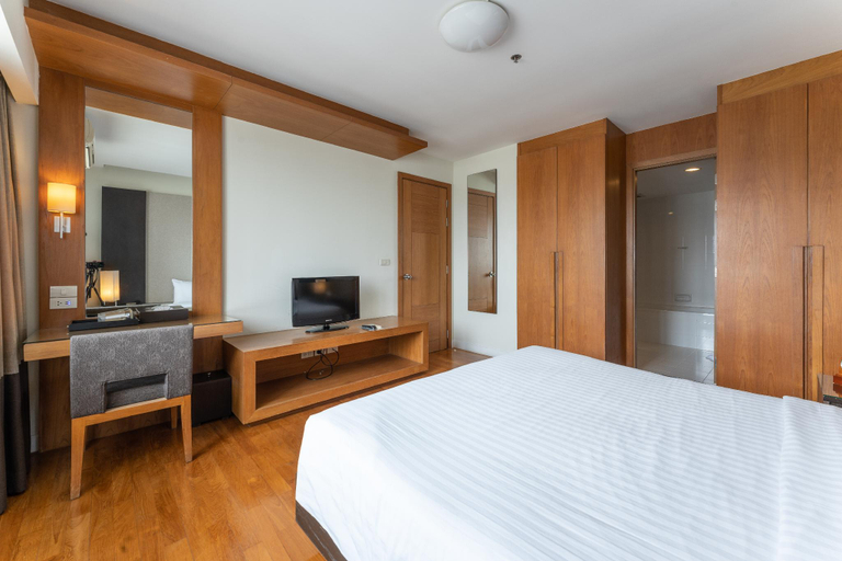 Bedroom 8