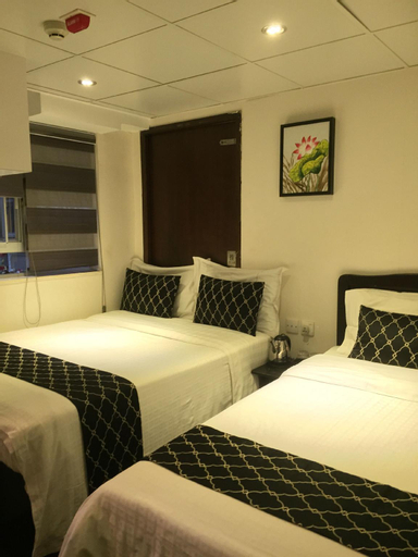 Bedroom 25