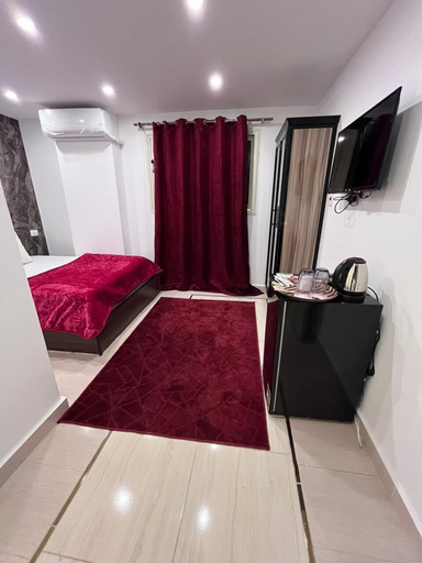 Bedroom 4, Sol Pyramid Inn, Al-Ahram