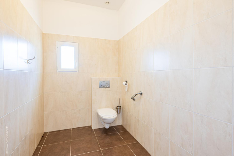 Bathroom 8