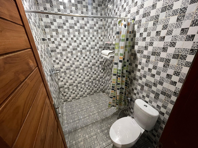 Bathroom 5