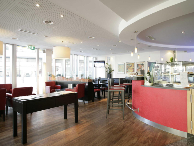 Public Area 3, Sorell Hotel Ador, Bern