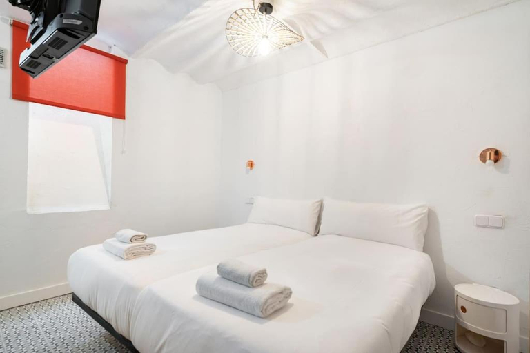 Others 2, Nice flat in Lavapies at street level S23A, Madrid