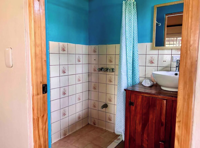 Bathroom 3, Mi Zaru beautiful sea view hotel, Aguirre