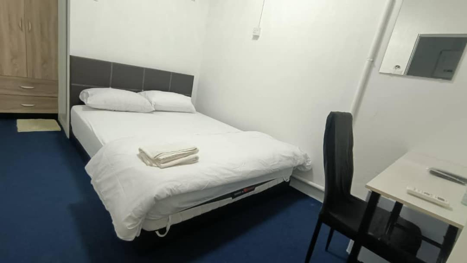 Bedroom 2, 246housecafe, Penang Island