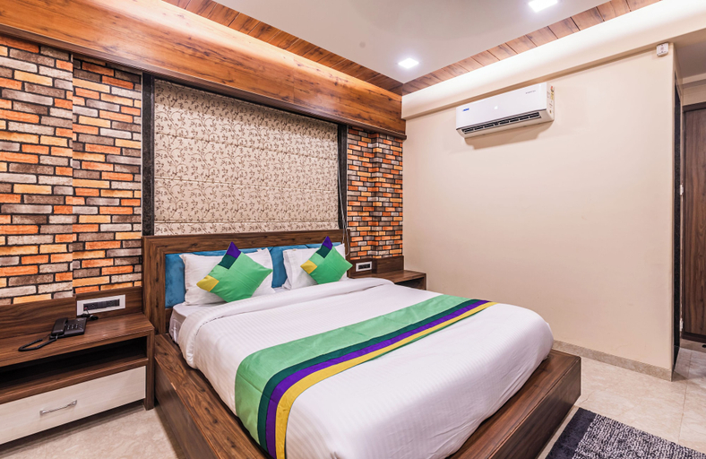 Bedroom 3, Lemon Wood Suites, Pune