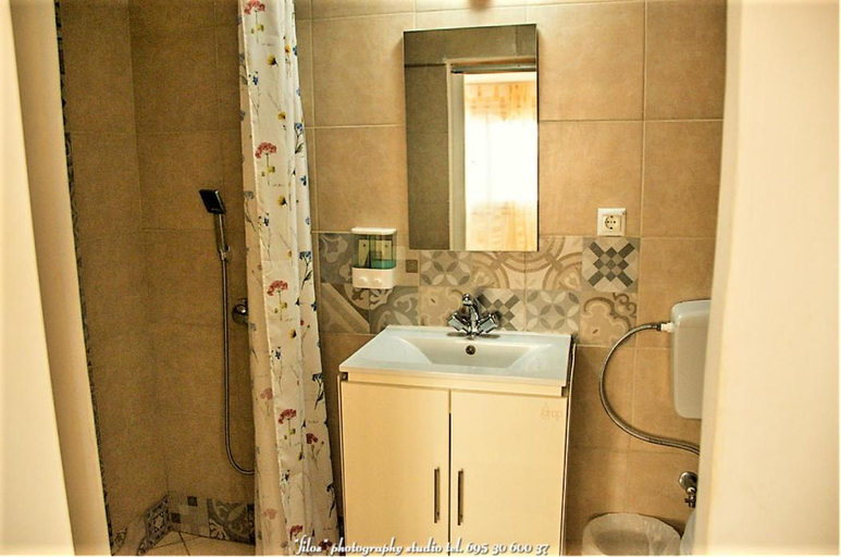 3, happy travellers RENOVATED, Central Macedonia