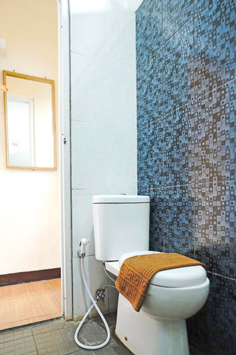 Bathroom 9