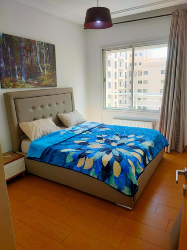 Others 5, luxe & VIP appartement a cote de tunsia mall lac 2, Bouhaira